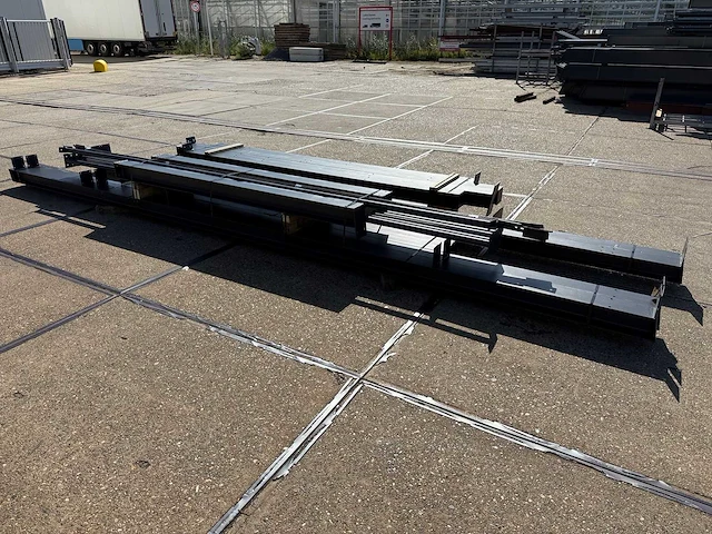 Lessenaarsdak - staalconstructie 7.00 x 15.00 meter (105m2) - afbeelding 4 van  13