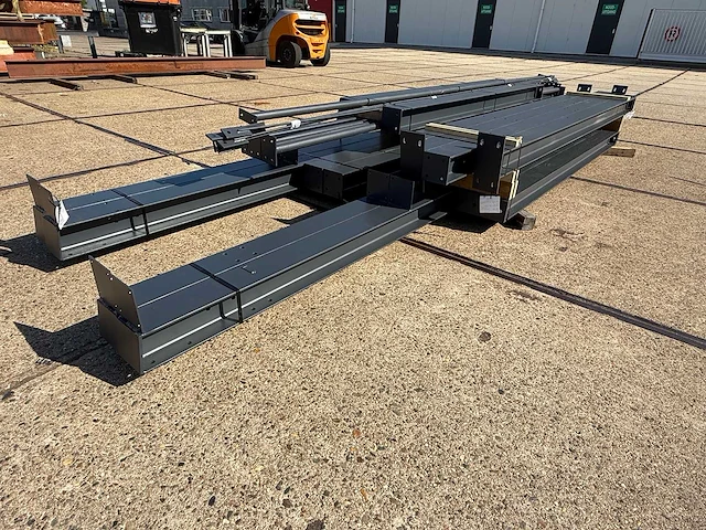 Lessenaarsdak - staalconstructie 7.00 x 15.00 meter (105m2) - afbeelding 11 van  13