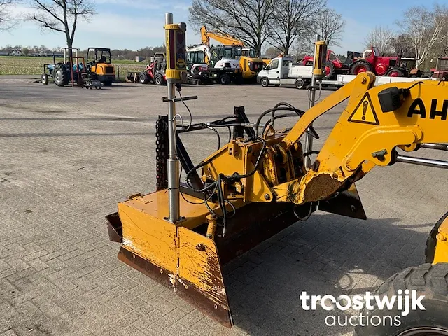 Level bord - afbeelding 7 van  14