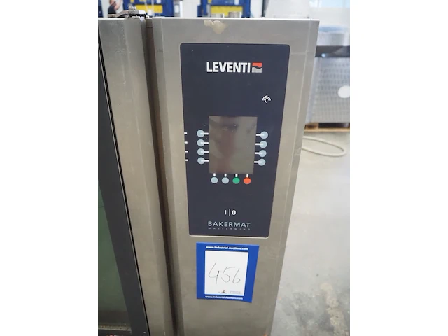 Leventi - afbeelding 7 van  8