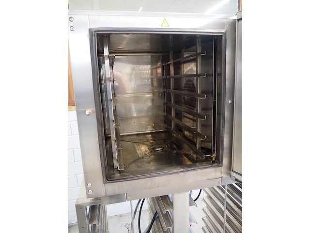 Leventi - afbeelding 8 van  11