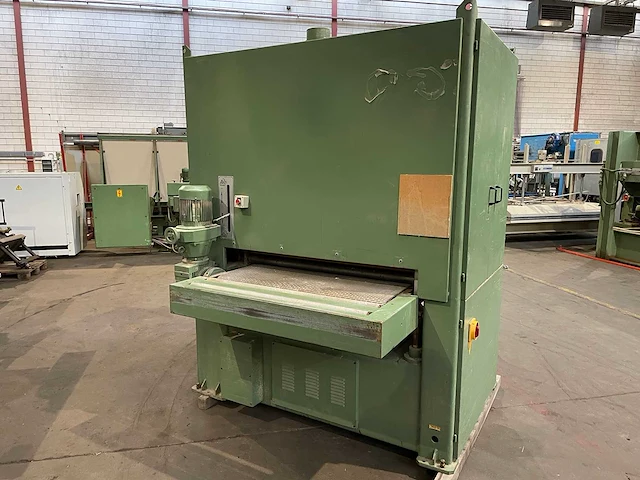 Levigaltecnica - 1992 - srrn - breedbandschuurmachine - afbeelding 2 van  9