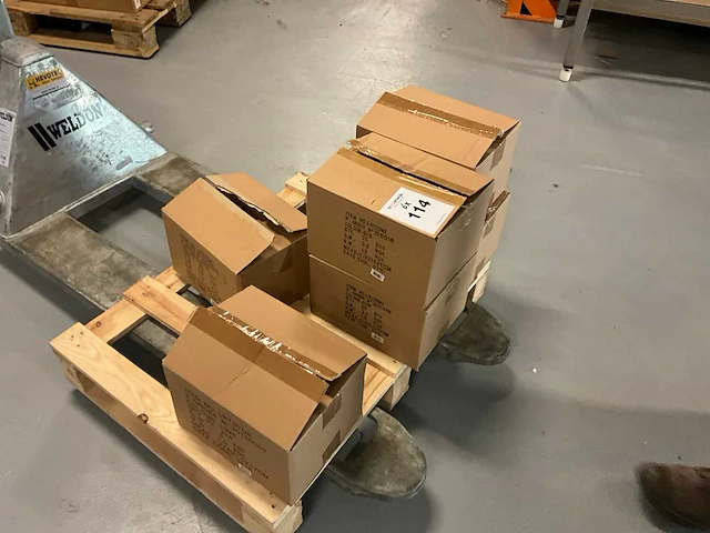 Lexon lr130 flip radio & wekker (120x) - afbeelding 9 van  9
