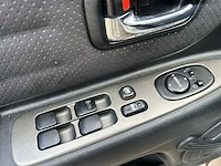 Lexus - 1999 - is - 200 executive - personenauto - afbeelding 5 van  28