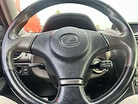 Lexus - 1999 - is - 200 executive - personenauto - afbeelding 7 van  28