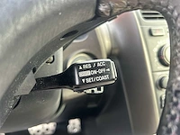 Lexus - 1999 - is - 200 executive - personenauto - afbeelding 8 van  28