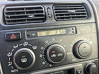 Lexus - 1999 - is - 200 executive - personenauto - afbeelding 11 van  28