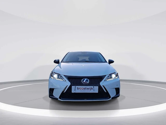 Lexus ct 200h sport edition 2017 | nf-056-d - afbeelding 23 van  33