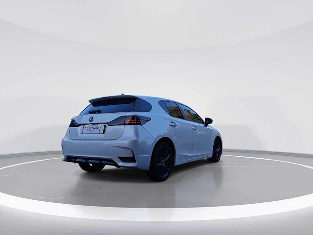 Lexus ct 200h sport edition 2017 | nf-056-d - afbeelding 32 van  33
