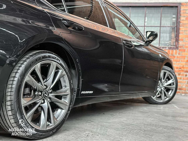 Lexus es 300h f sport line 178pk 2019, zn-650-b - afbeelding 11 van  63