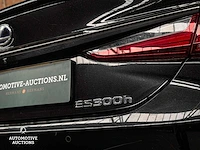 Lexus es 300h f sport line 178pk 2019, zn-650-b - afbeelding 17 van  63