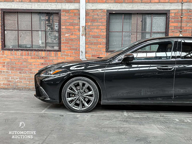 Lexus es 300h f sport line 178pk 2019, zn-650-b - afbeelding 25 van  63