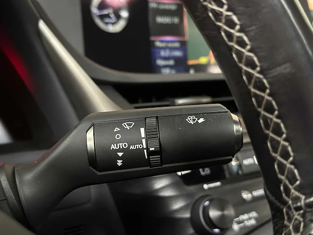 Lexus es 300h f sport line 178pk 2019, zn-650-b - afbeelding 37 van  63