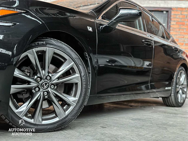 Lexus es 300h f sport line 178pk 2019, zn-650-b - afbeelding 34 van  63