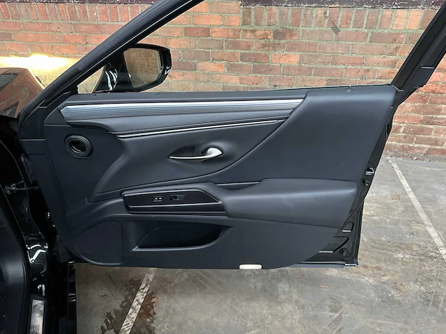 Lexus es 300h f sport line 178pk 2019, zn-650-b - afbeelding 49 van  63