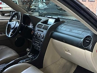 Lexus is 200 business 155pk 2004, 58-pf-jb - afbeelding 31 van  46