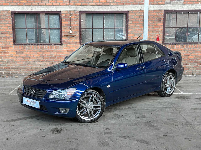 Lexus is 200 business 155pk 2004, 58-pf-jb - afbeelding 23 van  46