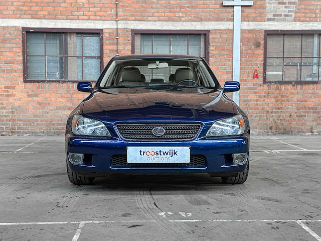 Lexus is 200 business 155pk 2004, 58-pf-jb - afbeelding 34 van  46
