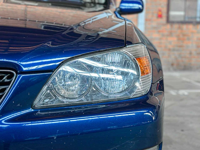 Lexus is 200 business 155pk 2004, 58-pf-jb - afbeelding 43 van  46