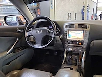Lexus is 220d business luxury car 2007 | 22-tt-ln - afbeelding 22 van  31