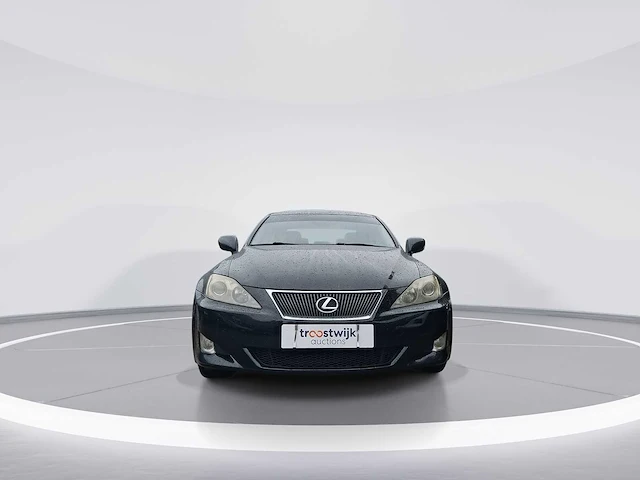 Lexus is 220d business luxury car 2007 | 22-tt-ln - afbeelding 23 van  31