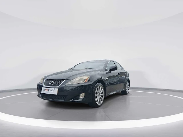 Lexus is 220d business luxury car 2007 | 22-tt-ln - afbeelding 26 van  31