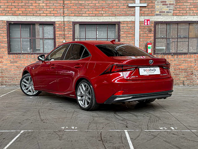 Lexus is 300h hybrid f-sport line 181pk 2017, j-450-fj - afbeelding 25 van  73