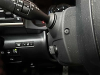 Lexus is 300h hybrid f-sport line 181pk 2017, j-450-fj - afbeelding 42 van  73