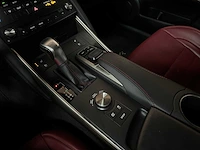 Lexus is 300h hybrid f-sport line 181pk 2017, j-450-fj - afbeelding 46 van  73