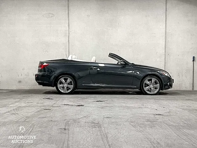 Lexus is cabriolet 250c luxury 208pk 2013 (origineel-nl), 16-zpg-6 - afbeelding 15 van  52
