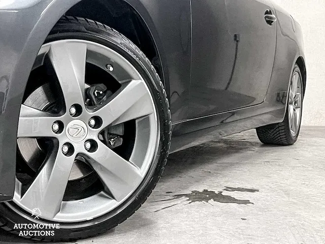 Lexus is cabriolet 250c luxury 208pk 2013 (origineel-nl), 16-zpg-6 - afbeelding 45 van  52