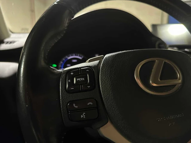 Lexus nx 300h business line pro 155pk 2015, gt-341-z - afbeelding 15 van  42