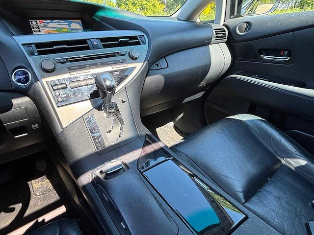 Lexus rx 450h 2wd preference pro; 53-tgg-3 - afbeelding 9 van  18
