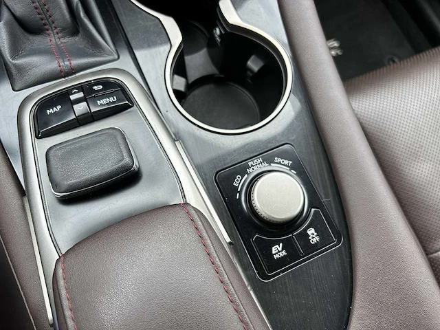 Lexus rx 450h 4wd luxury line | j-900-tk - afbeelding 35 van  38