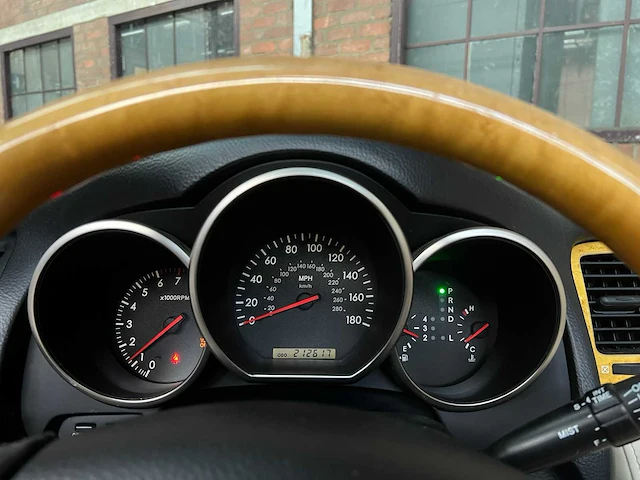 Lexus sc430 convertible 288pk 2002 youngtimer - afbeelding 18 van  37