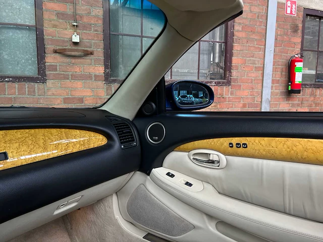 Lexus sc430 convertible 288pk 2002 youngtimer - afbeelding 21 van  37