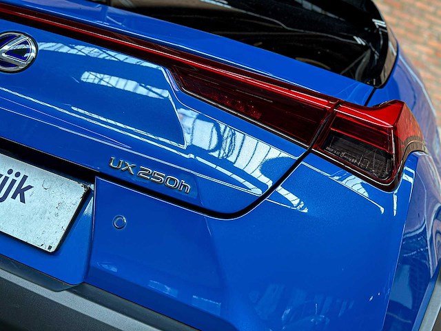 Lexus ux 250h preference line 184pk 2021, n-884-hp - afbeelding 6 van  42