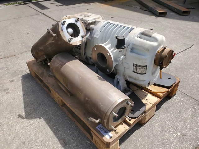 Leybold ruvac - 2003 - wslf 1001 ni - vacuümpomp - afbeelding 1 van  16