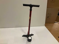 Lezyne fietspomp 15 bar - afbeelding 1 van  3