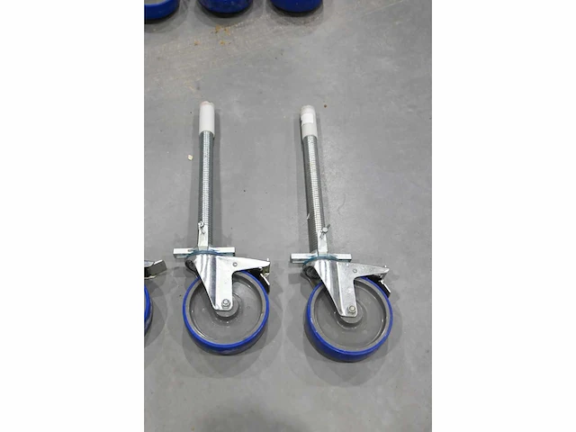 Lfe 200x50 rolsteiger zwenkwiel (4x) - afbeelding 3 van  3