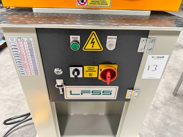 Lfss - 2025 - pk 30 - profielbuigmachine - afbeelding 3 van  6