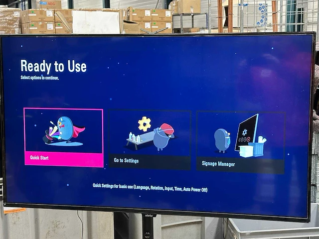 Lg - 55-inch full hd grootformaat scherm inclusief muurbeugel - afbeelding 1 van  7