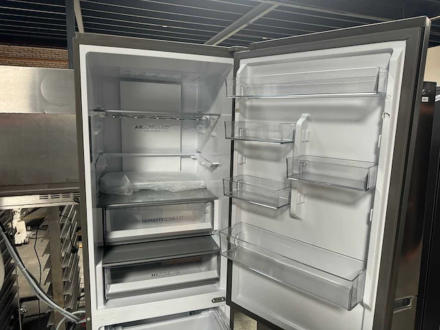 Lg - koel en vriescombinatie - afbeelding 8 van  17
