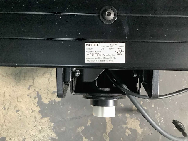 Lg - televisie met plafondarm (2x) - afbeelding 5 van  7