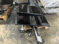 Lg - televisie met plafondarm (2x) - afbeelding 3 van  5