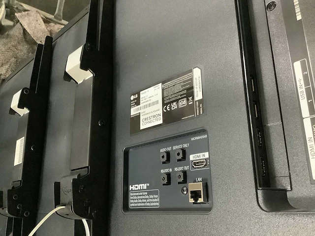 Lg - televisie met plafondarm (3x) - afbeelding 4 van  5