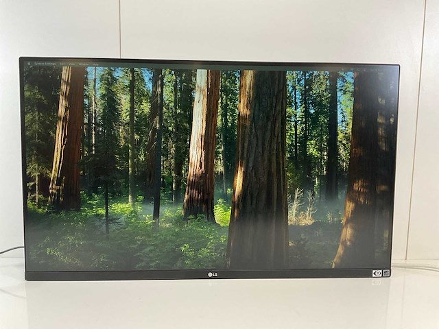 Lg (32bn67u-b) 32”, 3840x2160 (uhd) ips monitor - afbeelding 1 van  6