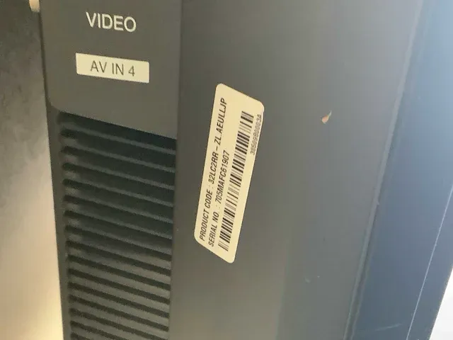 Lg 32lc2rr televisie - afbeelding 2 van  2