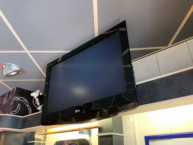 Lg 32lg2000 televisie - afbeelding 3 van  4