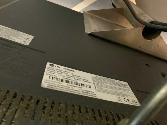 Lg 32lg2000 televisie - afbeelding 4 van  4